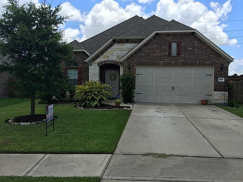 1st image of 915 E Tide Bay Cir