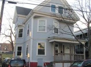 20 Harwood St, Lynn, MA 01902