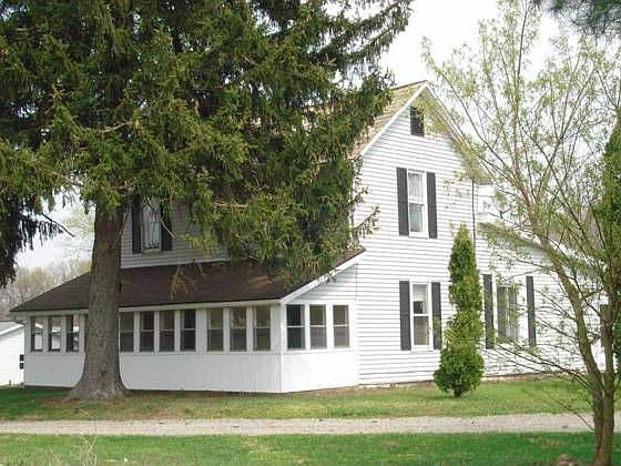1st image of 2976 Sharon Dr SE