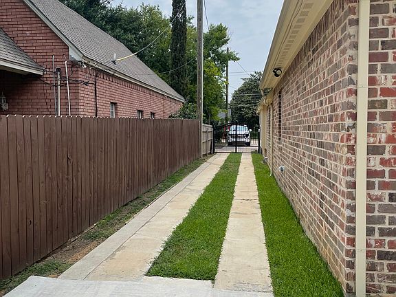 5th image of 510 Irby Ln