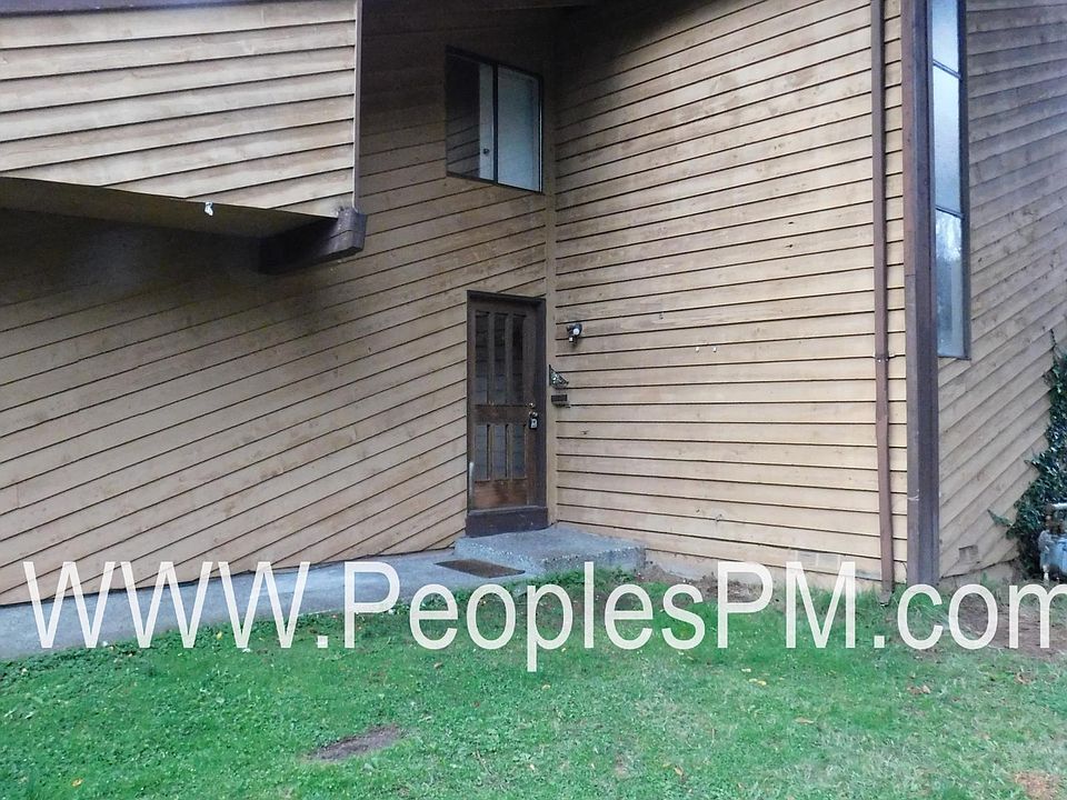 1st image of 2801 K St SE