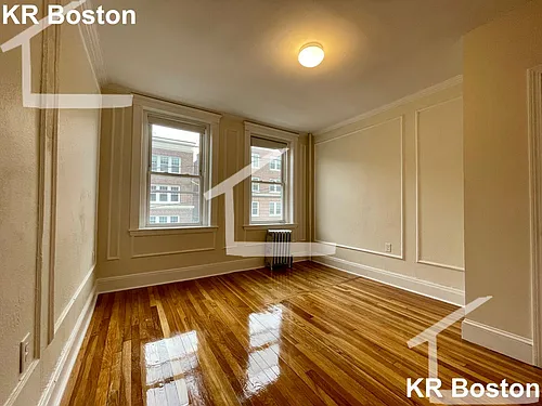 8 Vinal St Photo 1