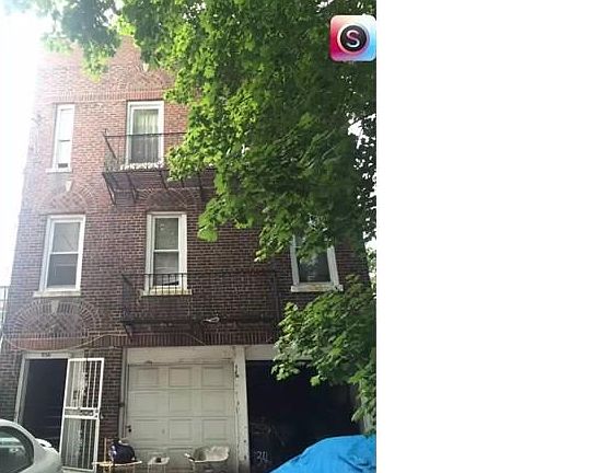 5th image of 934 E 212th St APT 1R