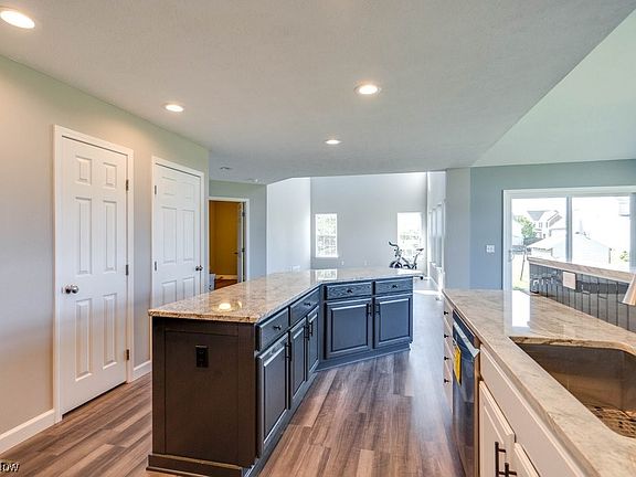 5th image of 4645 Cobblestone Park Dr