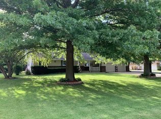 1706 Hickory Hills Rd, Rock Falls, IL 61071