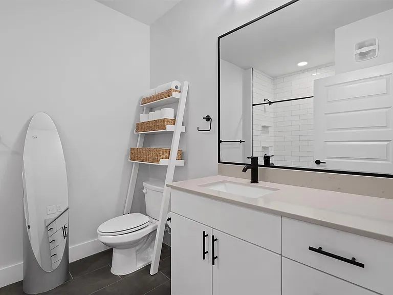 3101 Govalle Ave #210 — Photo 14