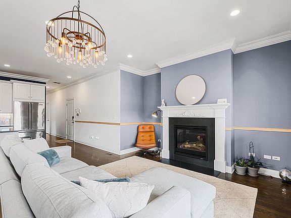 4th image of 3046 N Clybourn Ave #2