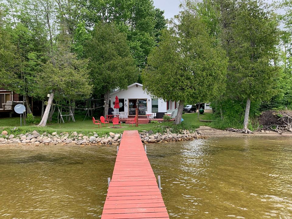 1st image of 1207 County Road 135
