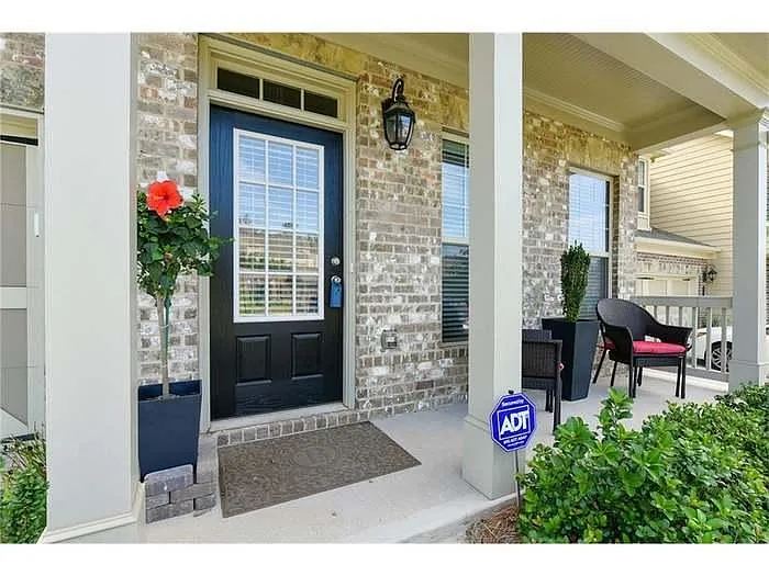 Building Photo - 1470 Roswell Manor Cir
