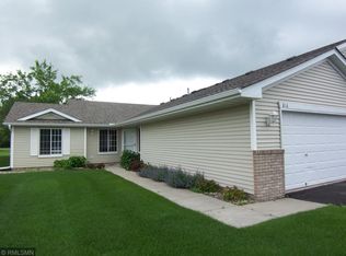 816 Greensview Ct NW UNIT 816, Hutchinson, MN 55350