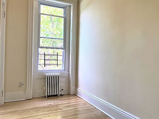 4th image of 340 10th St #3