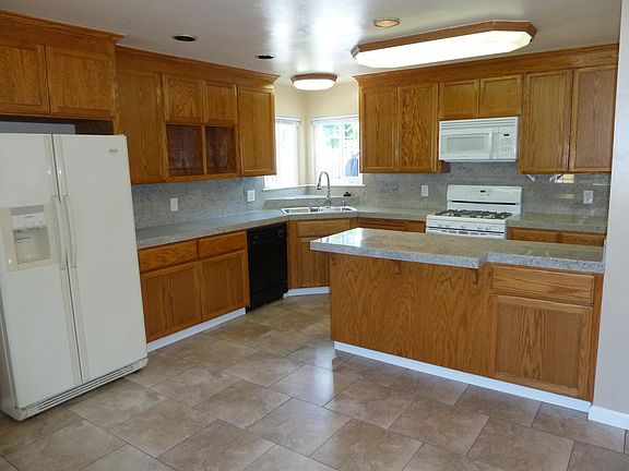 Kitchen with granite counter