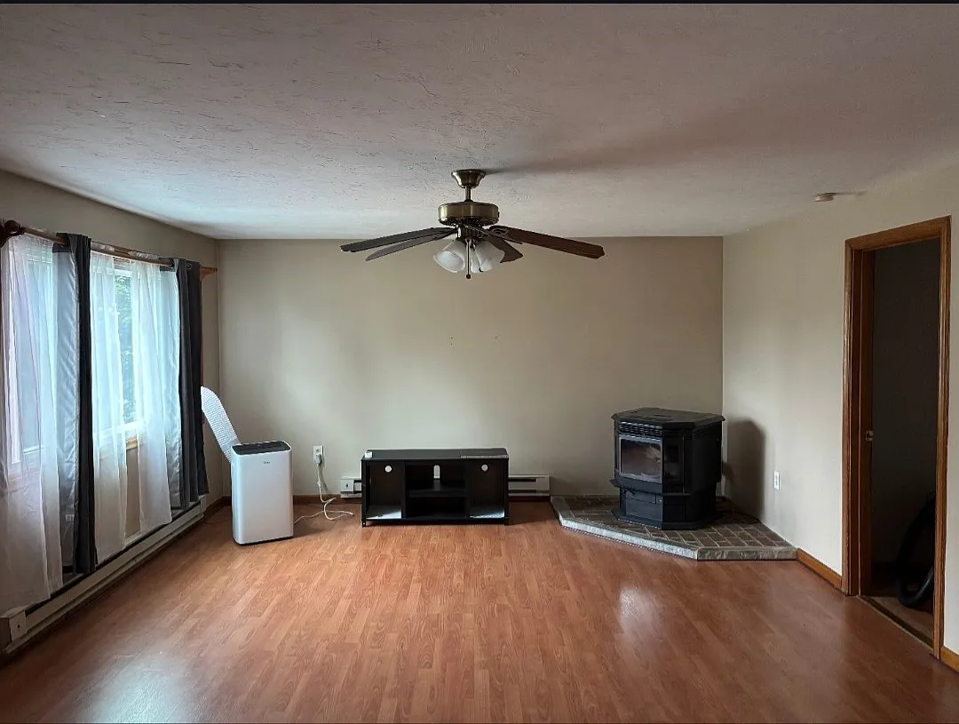 22 Tainter Hill Rd — Photo 2