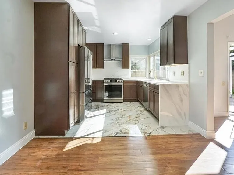 24121 El Tiradore Cir — Photo 49