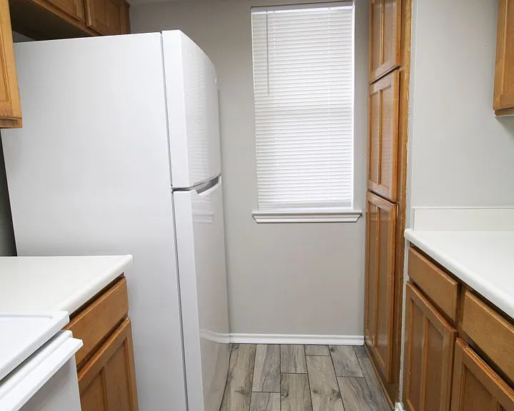 961 Schertz Pkwy — Photo 10