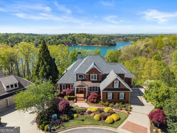 3738 Wavespray Ct, Gainesville, GA 30506