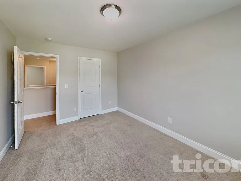 163 Green Willows Dr — Photo 8