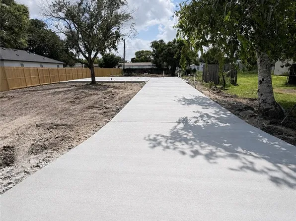 2606 McCain Dr, Corpus Christi, TX 78410