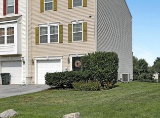 711 Prentiss Point Pkwy, Martinsburg, WV 25401