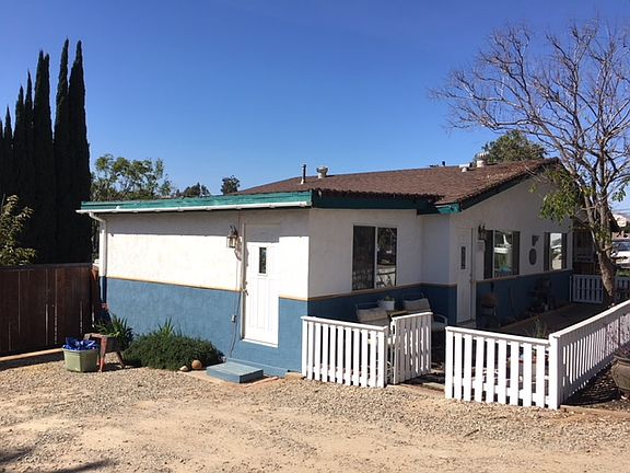 4th image of 2421 Eucalyptus Dr