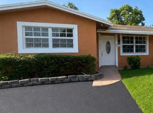 5725 NW 14th Ct, Lauderhill, FL 33313