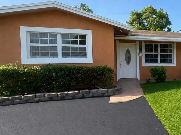 5725 NW 14th Ct, Lauderhill, FL 33313