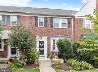 33 Dunkirk Rd, Baltimore, MD 21212