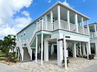 380 NE Wharf Way, Jensen Beach, FL 34957