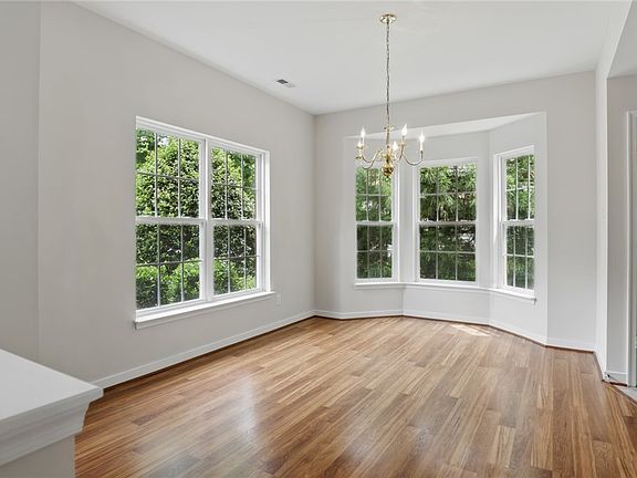 5th image of 11448 Abbots Cross Ln