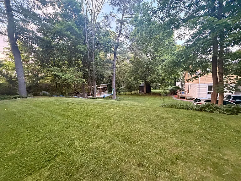 9 Oakland Ave #1E — Photo 6