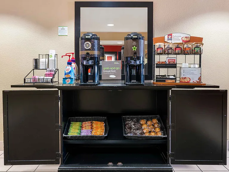 Free Grab-and-Go Breakfast