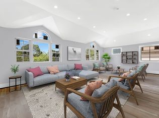 14561 232nd St, Springfield Gardens, NY 11413