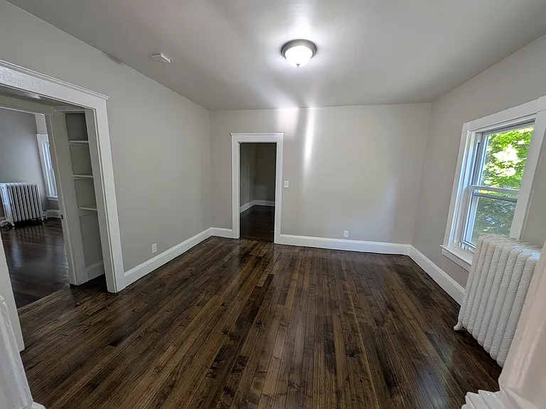 123 E Water St — Photo 8
