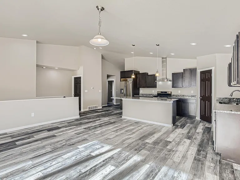 11126 Paradise Ln — Photo 3
