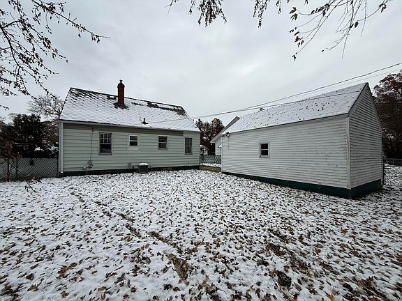 4th image of 87 Maryland Dr