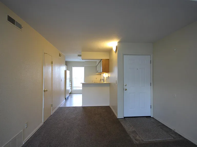 3120 E Van Teylingen Dr #C — Photo 7