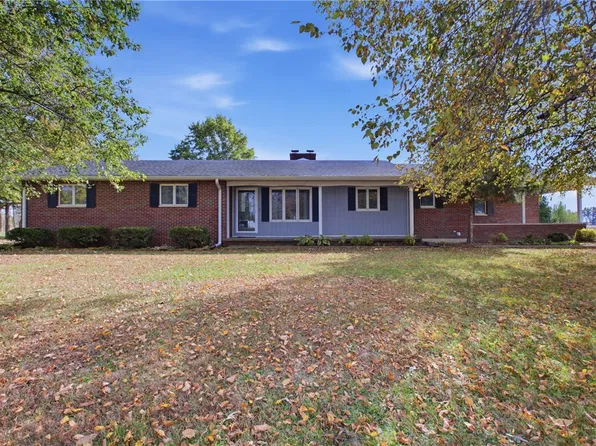 3860 N 400th Rd, Mason, IL 62443