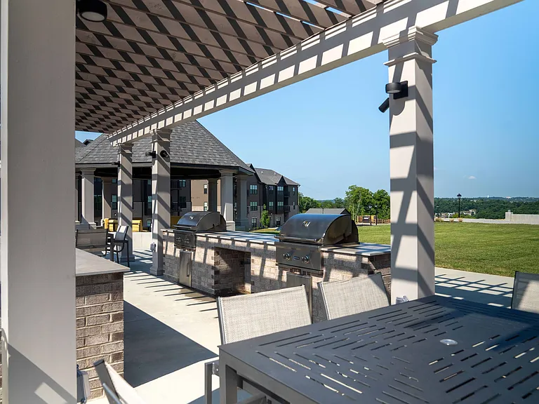 Poolside Grilling Pavilion at Vicinity Apartments