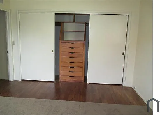 4468 E Clinton Ave — Photo 5