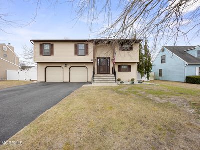 17 Garden Way, Howell, NJ, 07731