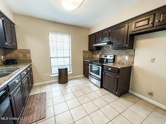 4th image of 107 Woodhaven Dr