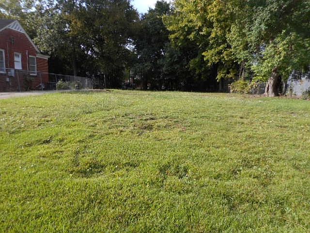 1st image of 33 Courtland Dr