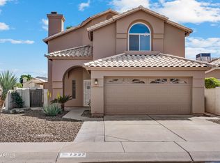 1227 E Villa Rita Dr, Phoenix, AZ 85022