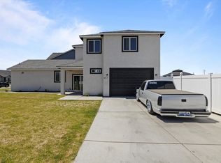 1821 E Highland St, Pasco, WA 99301