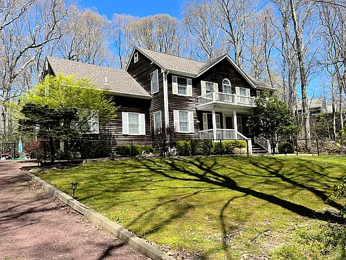 112 Laurel Valley Dr Photo 1