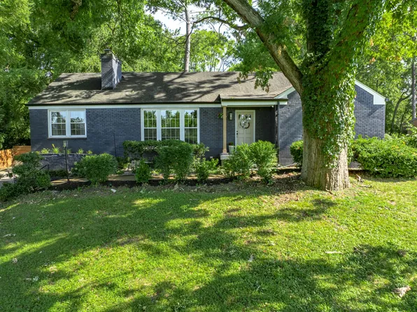301 Bowwood Dr, Nashville, TN 37217