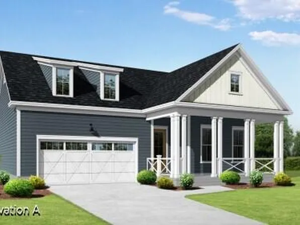 700 Breakers Reef Ln, Huger, SC 29450