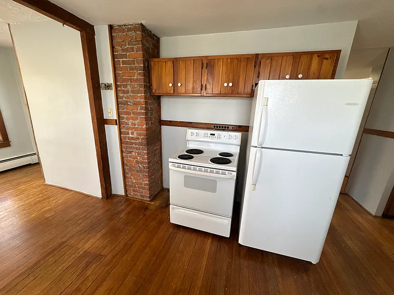 59 Cooper Ave #2F — Photo 16