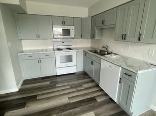 374 Lynn Dr APT 1, Manteno, IL 60950