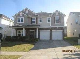 6526 Ridgeview Commons Dr, Charlotte, NC 28269